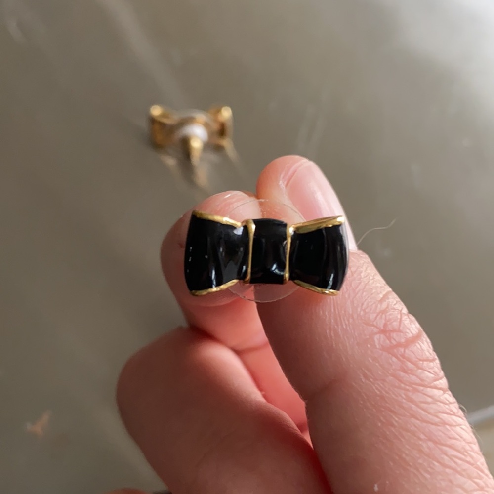 Kate Spade bow earrings